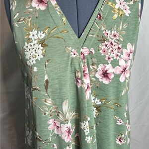 Floral V-Neck Tank Top - Green and Pink